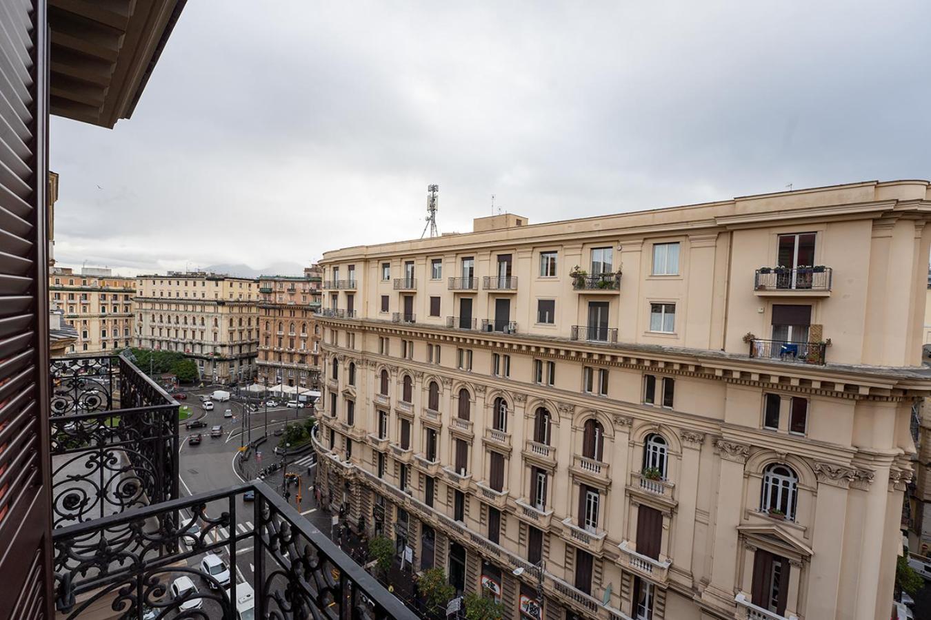 Hotel Medina H. Napoli Centro, By Clapa Group Extérieur photo