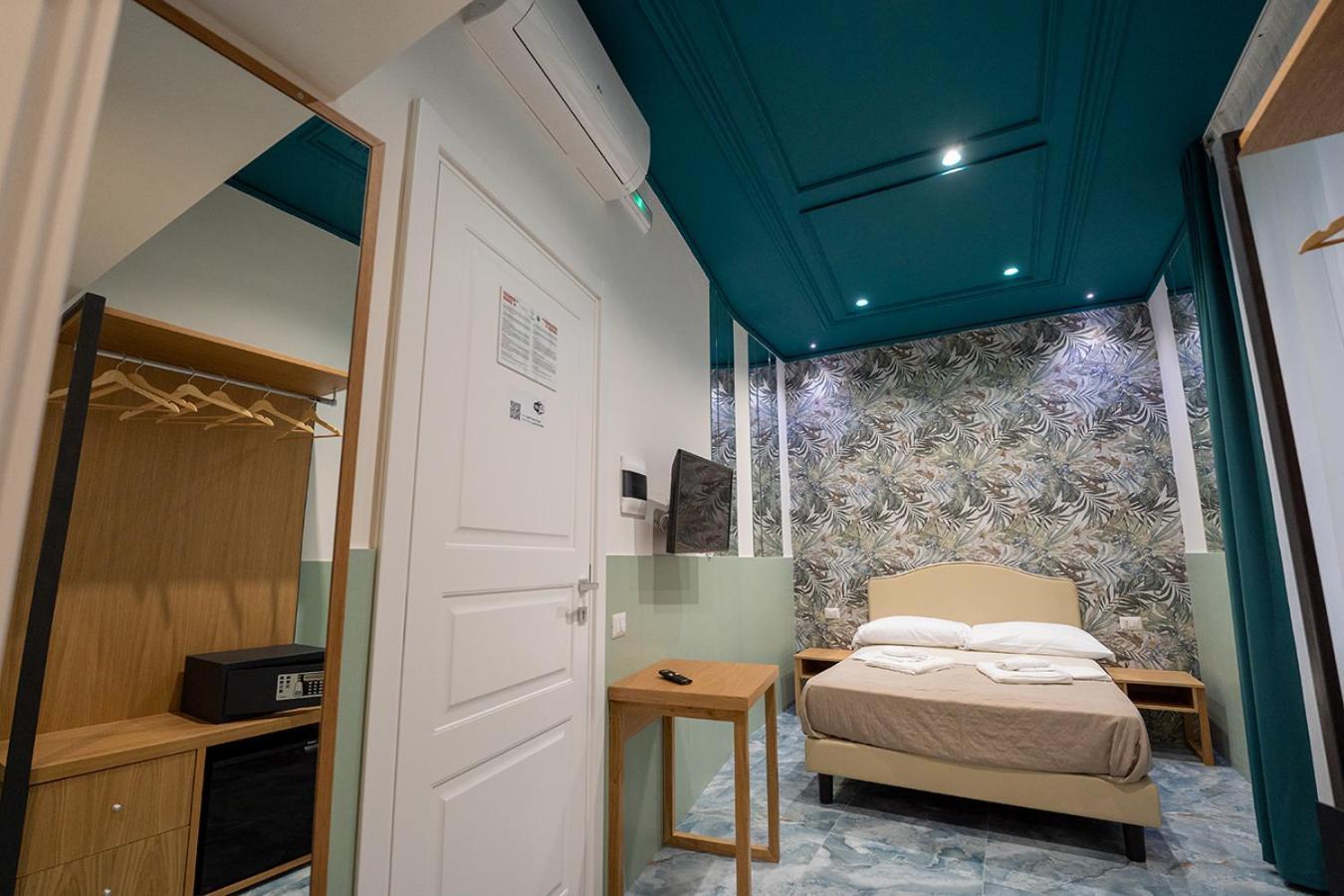 Hotel Medina H. Napoli Centro, By Clapa Group Extérieur photo